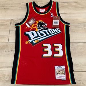 Mitchell & Ness Grant Hill Mens Small NBA Swingman Alternate Jersey Pistons Red